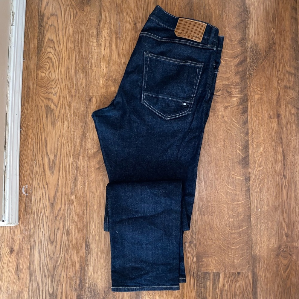 DC men’s jeans straight leg W34